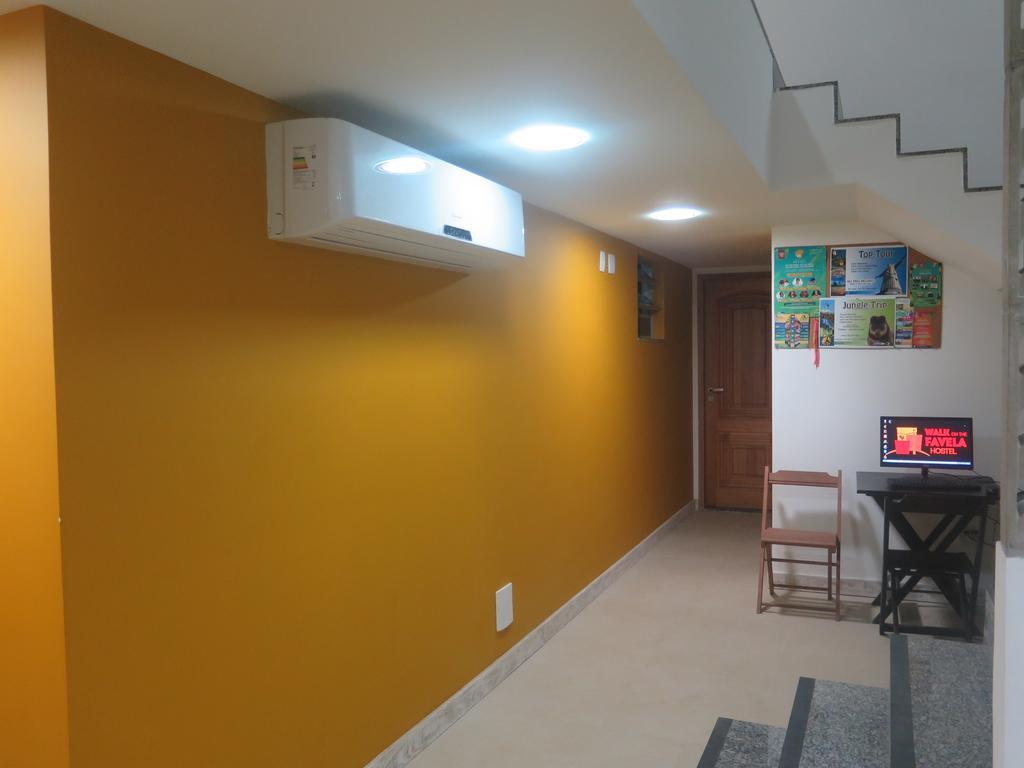 Walk On The Favela Hostel Rio de Janeiro Bagian luar foto