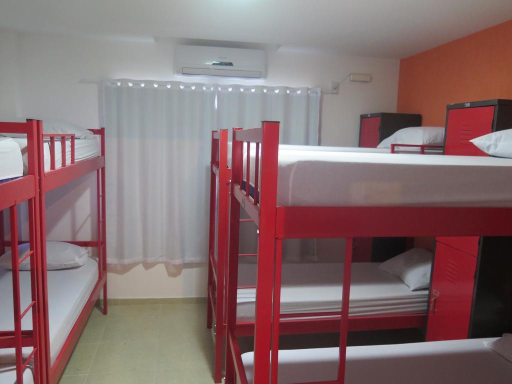 Walk On The Favela Hostel Rio de Janeiro Bagian luar foto