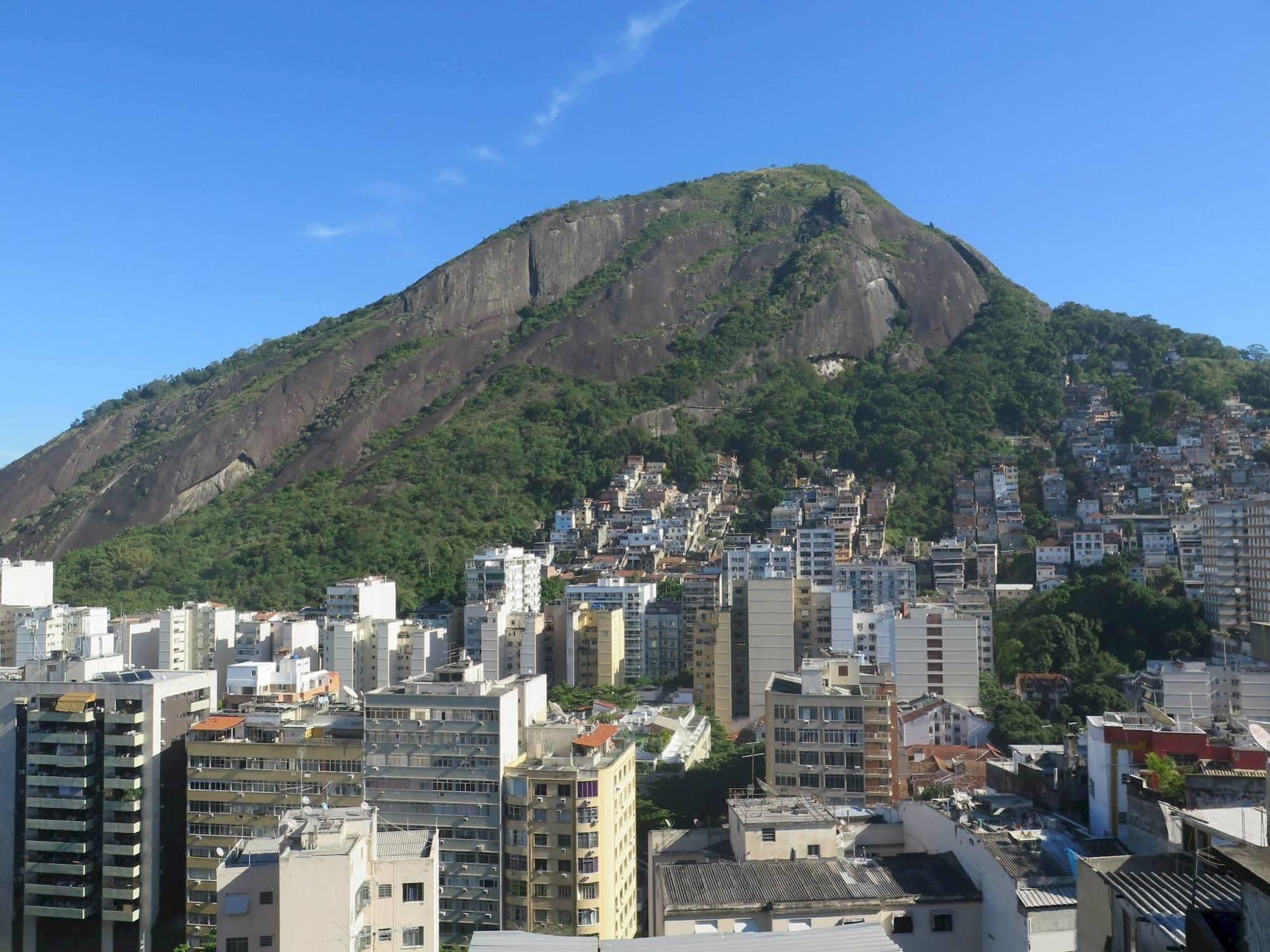 Walk On The Favela Hostel Rio de Janeiro Bagian luar foto