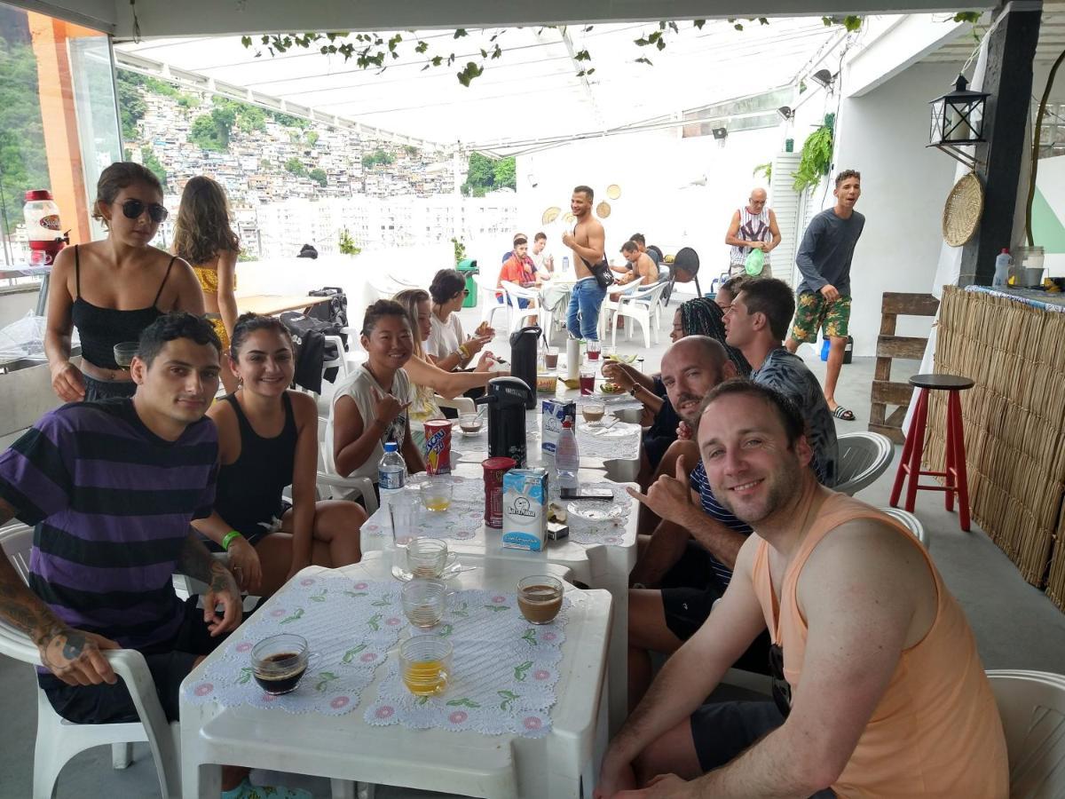 Walk On The Favela Hostel Rio de Janeiro Bagian luar foto